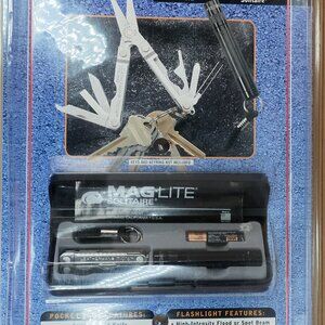 Leatherman Micra Tool & Mag-Lite Solitaire Set Sealed Vintage / Made in USA